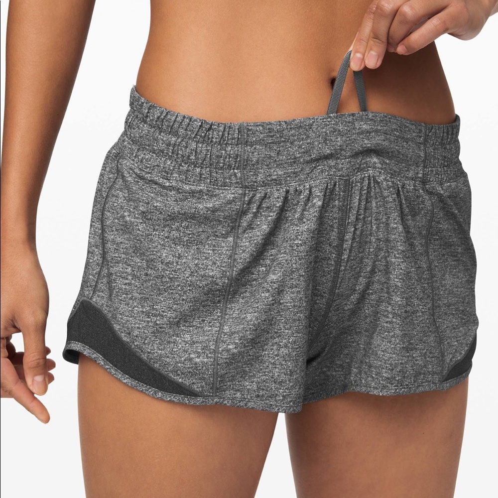 Lululemon 💖 Hotty Hot Short II - Swift, Grey